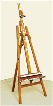 tripod-easel